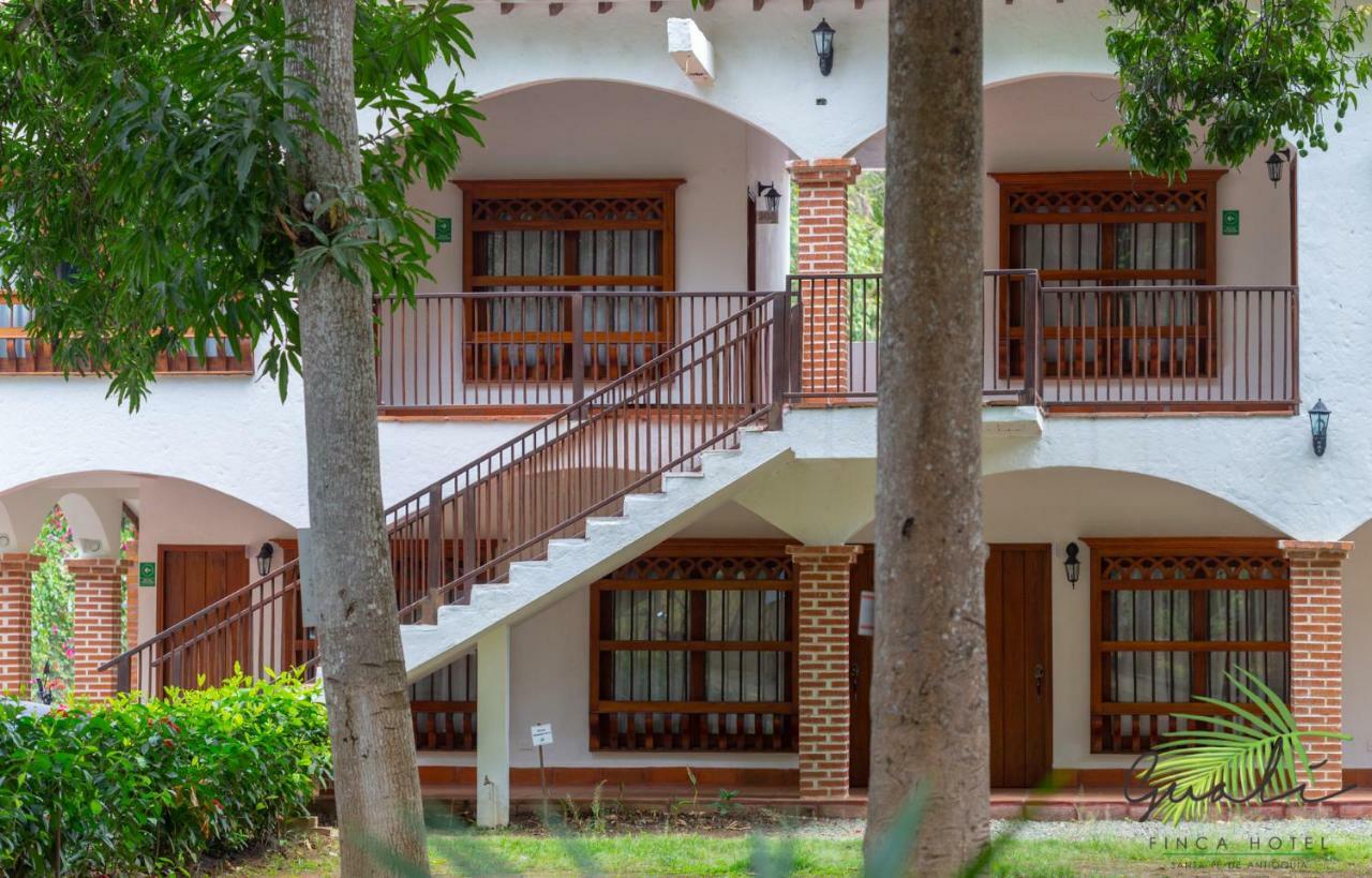 Finca Hotel Guali Santafe Santa Fe de Antioquia Zewnętrze zdjęcie